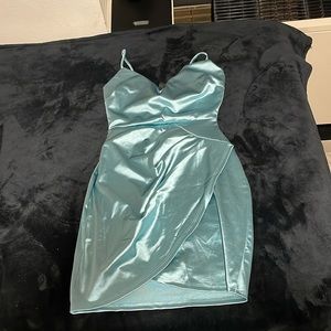 windsor party dress, color teal, medium, never worn, spaghetti straps
